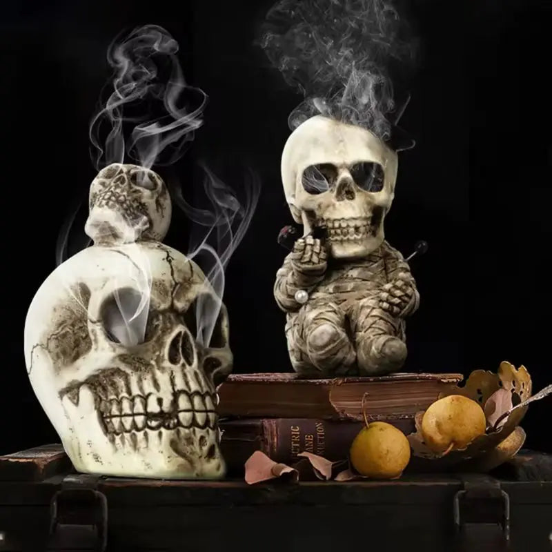 Mortis skallefigurer i harts