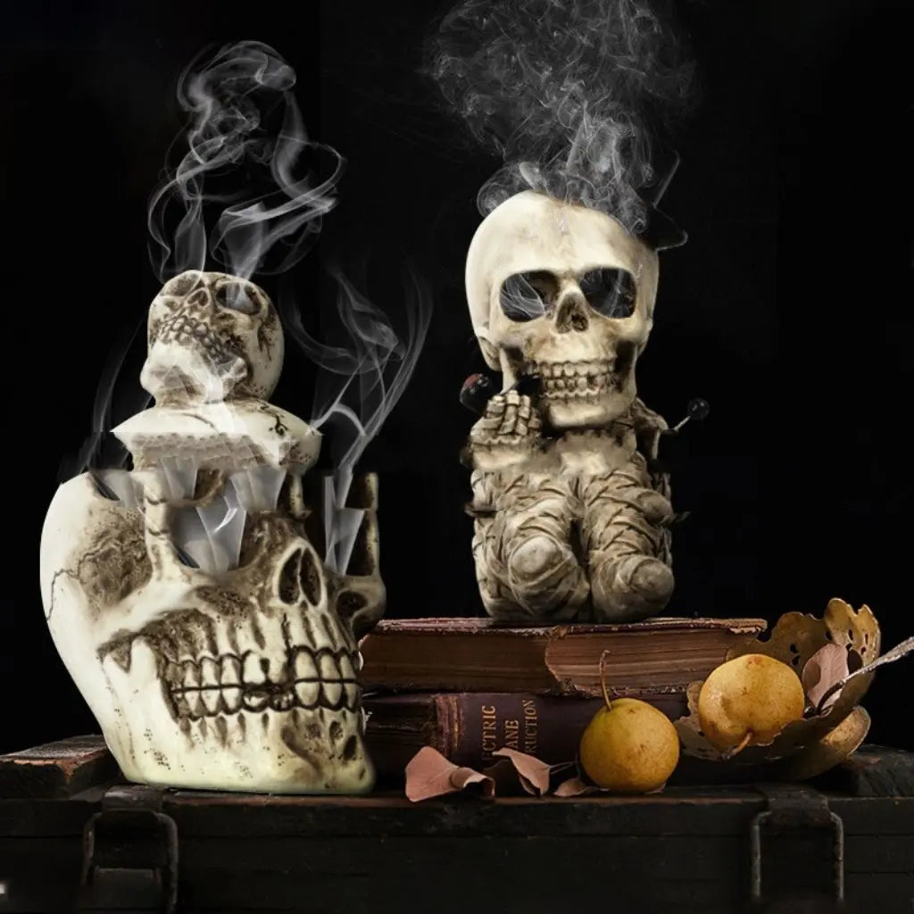 Mortis skallefigurer i harts